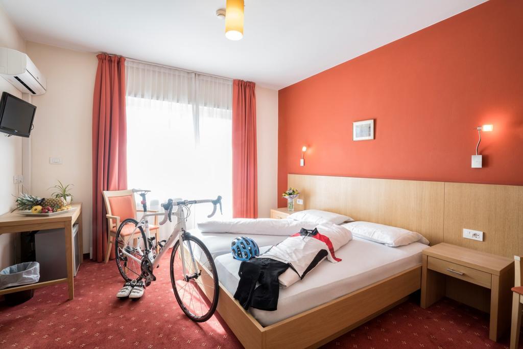 Double Room Balcony,216970520:JPEG